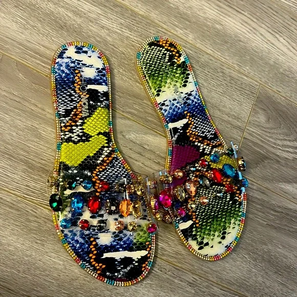 Fashion nova gemstone slides - Picture 1 of 1